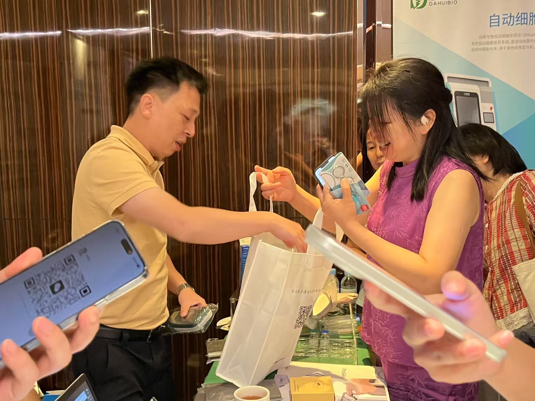 圆满闭幕 | 达晖生物闪耀2025年广东省医师协会医学遗传医师分会年会，共绘精准医疗新篇章